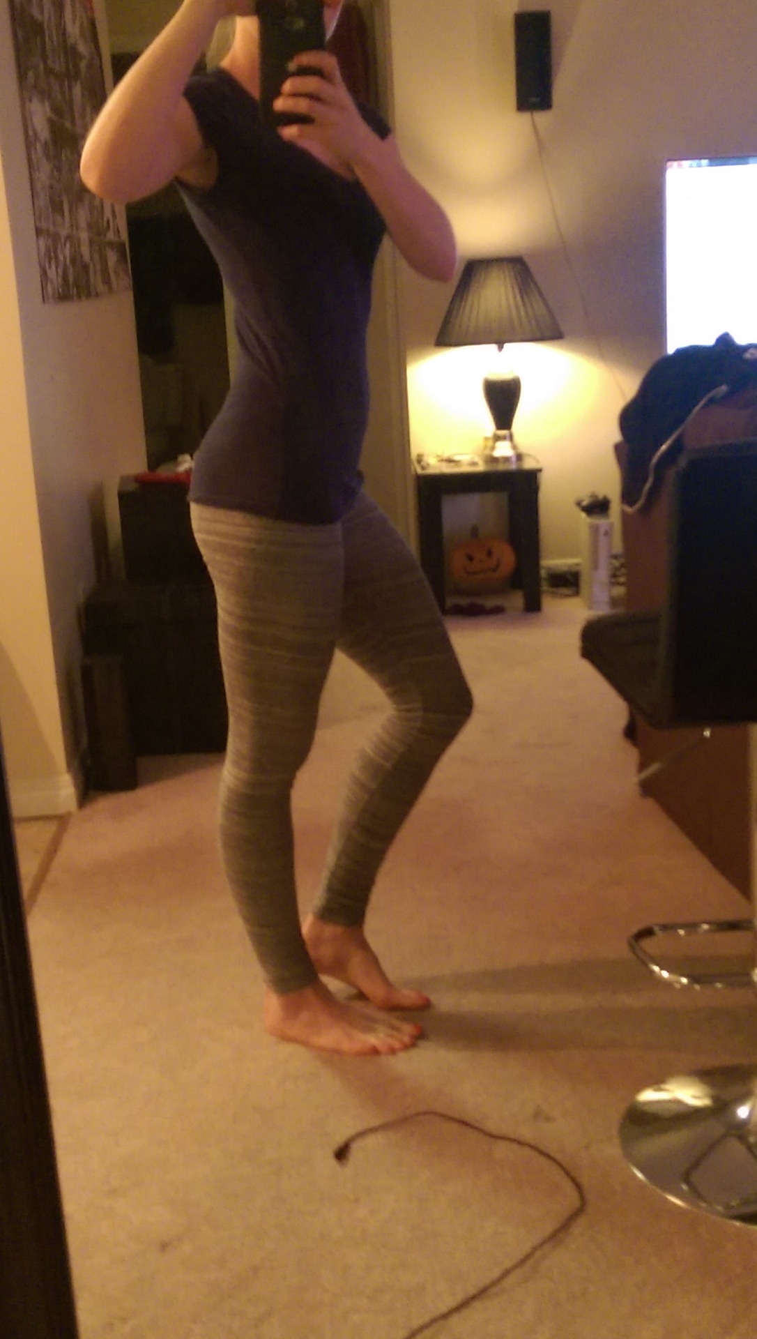 coquine toute nue dans le 94 pour du sexe