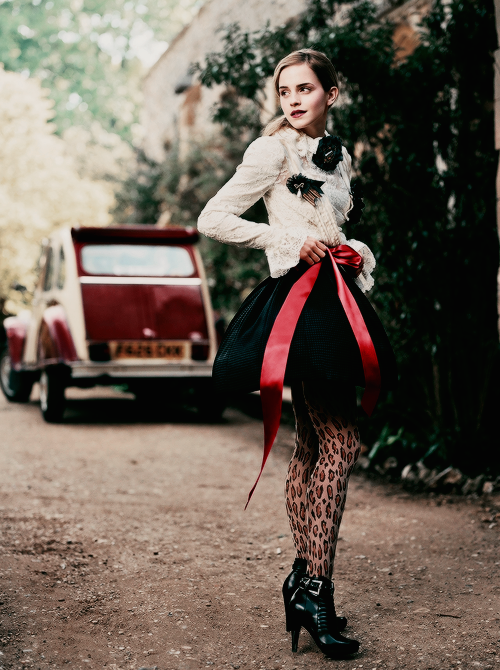 femme infidèle du 69 pulpeuse nue en photo