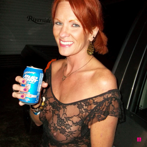 jolie femme mature du 90 salope en photo