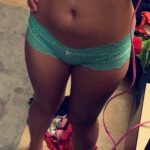 photo hot de femme nue du 52