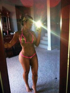 photo sexe de femme toute nue chatte chaude dans le 81